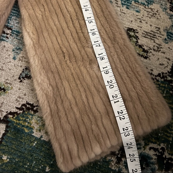 100% authentic light color mink coat unisex - Picture 6 of 9